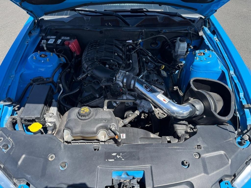 Ford Mustang  2012