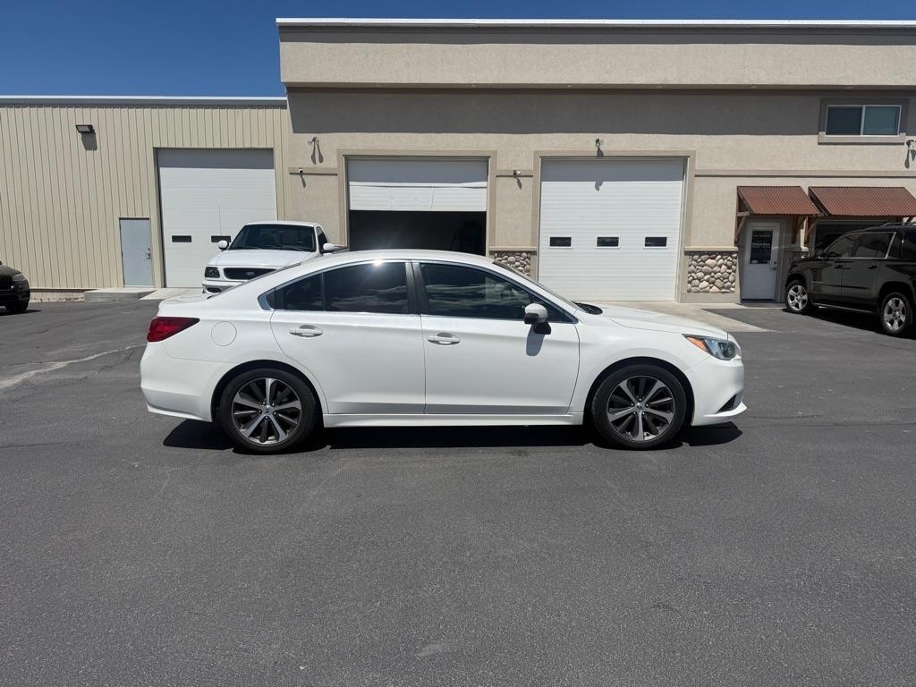 Subaru Legacy  2015