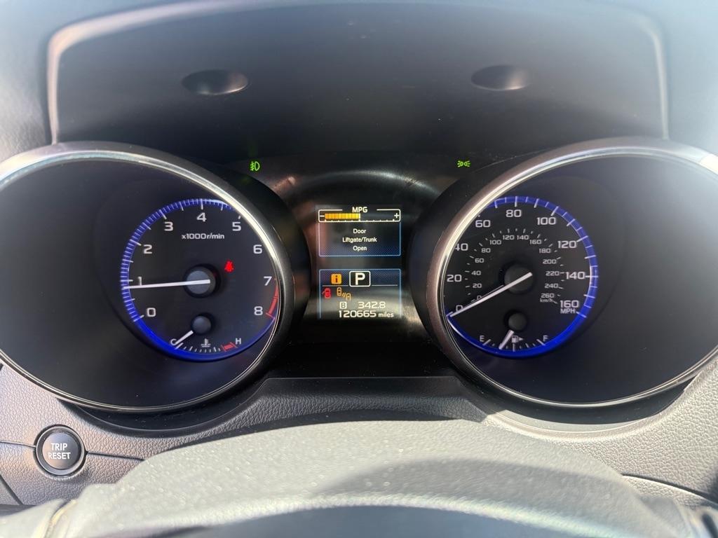 Subaru Legacy  2015