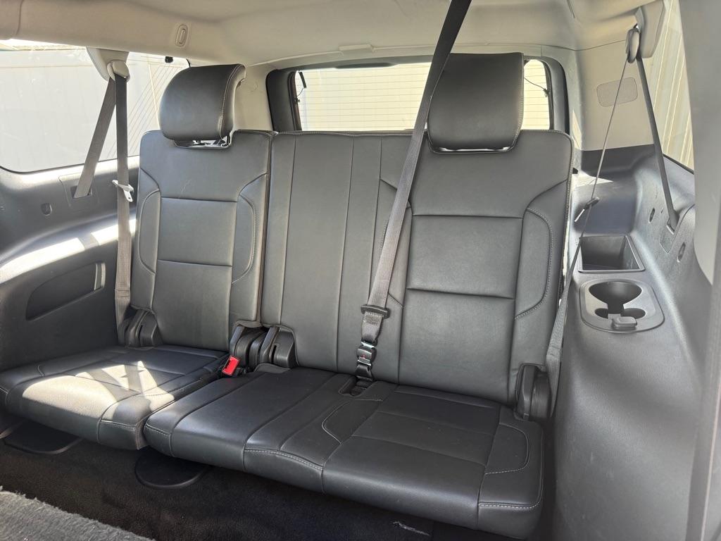 Chevrolet Suburban  2018