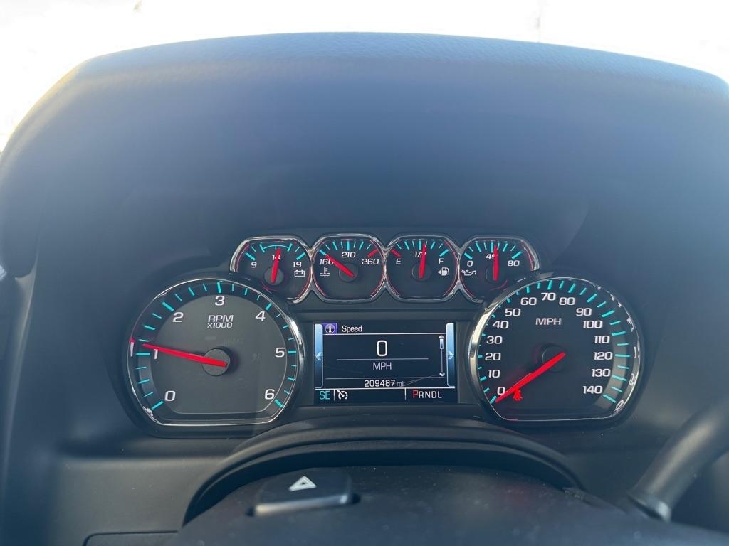Chevrolet Suburban  2018
