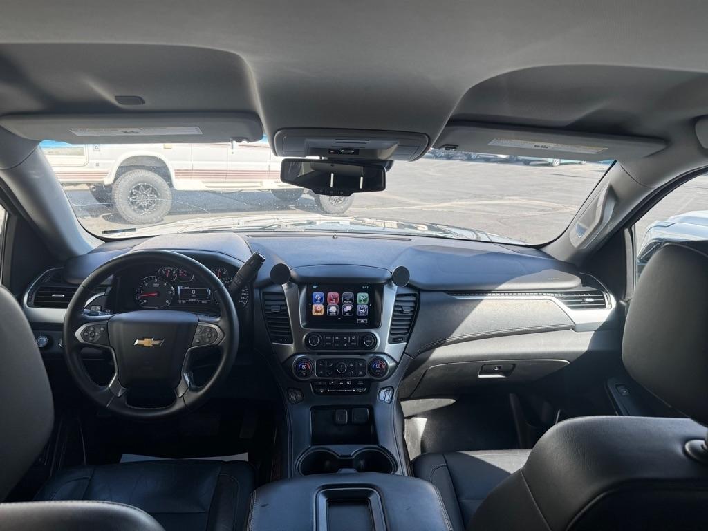 Chevrolet Suburban  2018