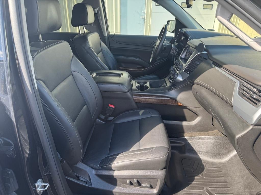 Chevrolet Suburban  2018