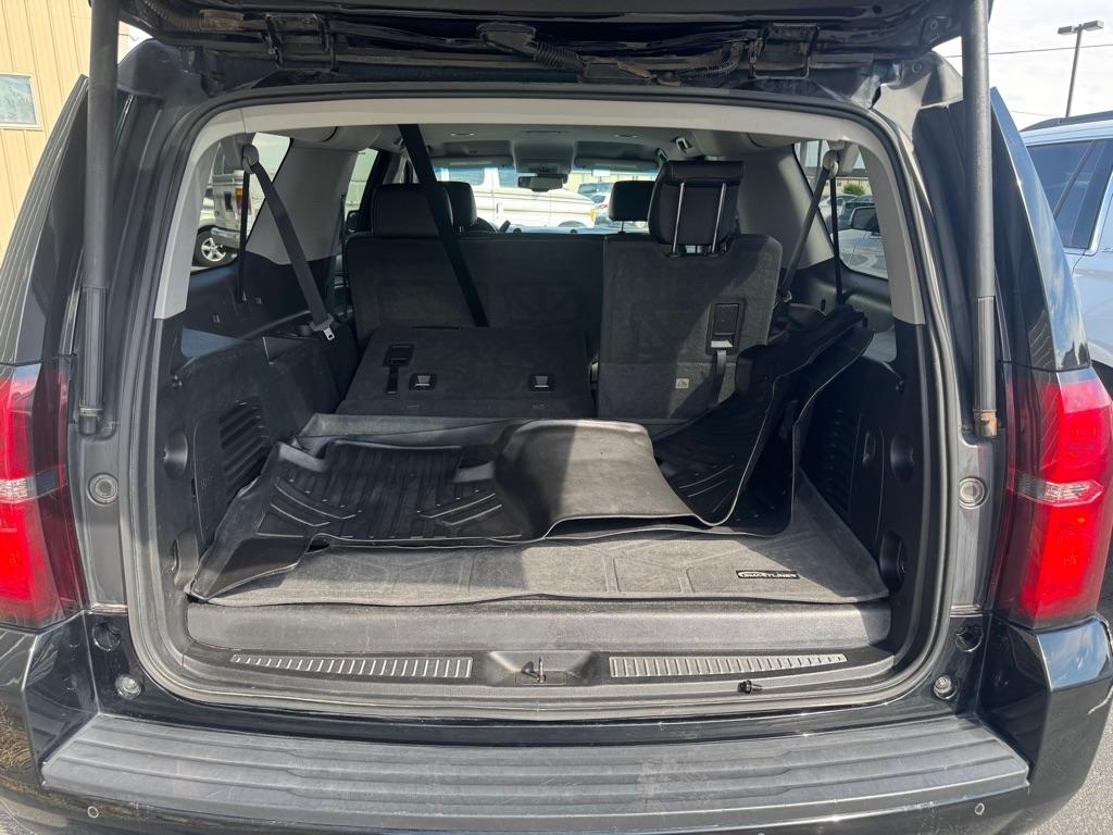Chevrolet Suburban  2018
