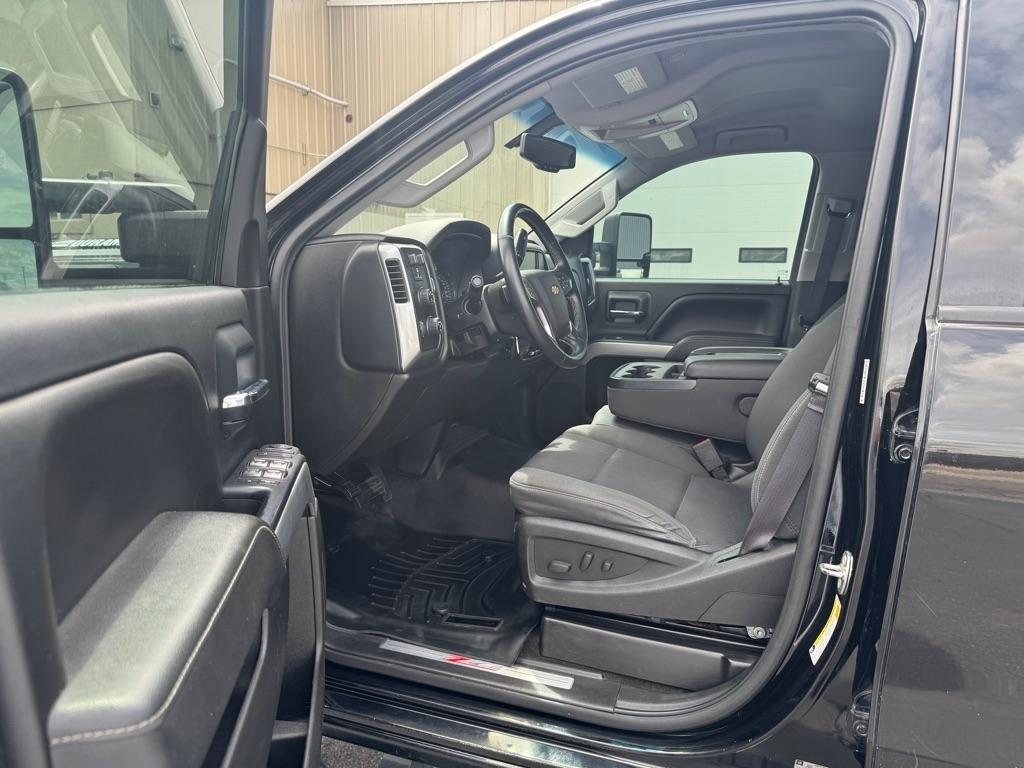 Chevrolet Silverado 2500HD  2016