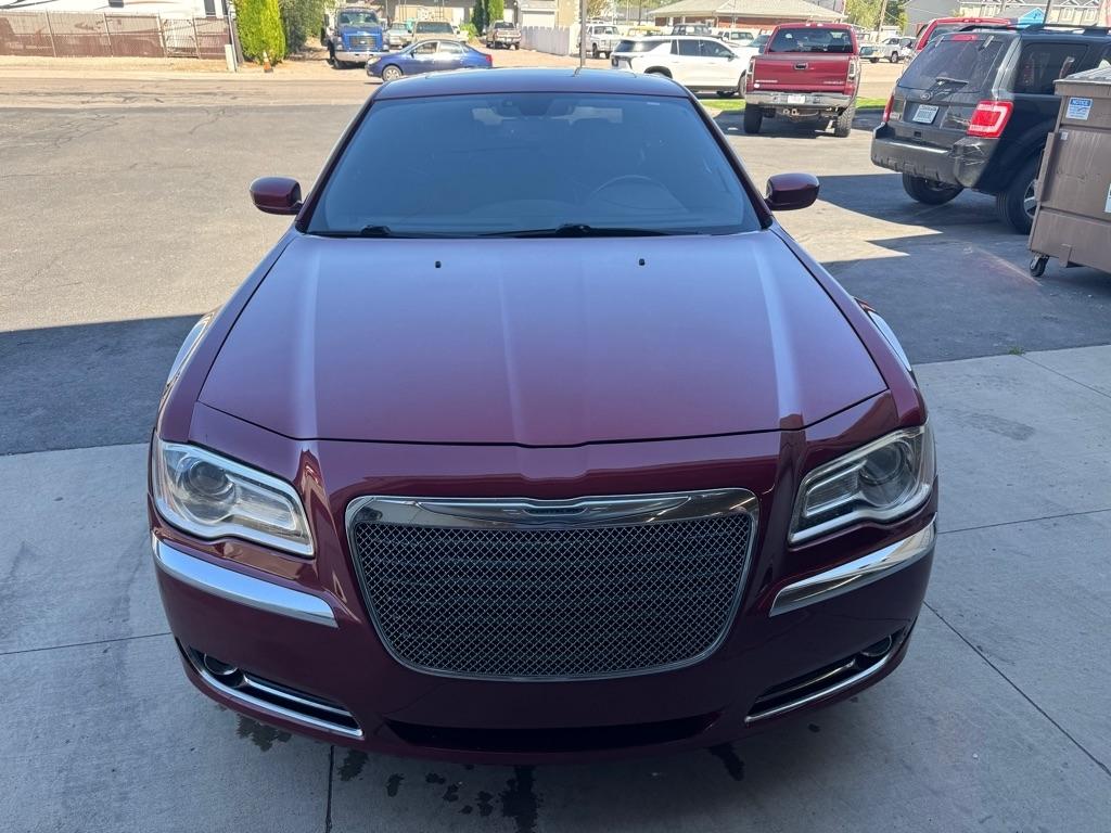 Chrysler 300  2013