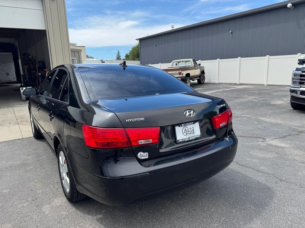 Hyundai Sonata  2010