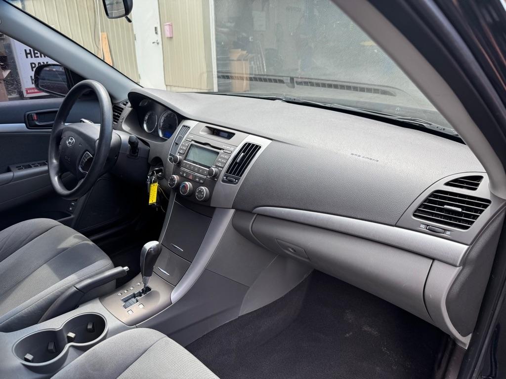 Hyundai Sonata  2010