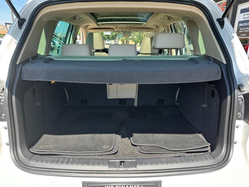 Volkswagen Tiguan  2010