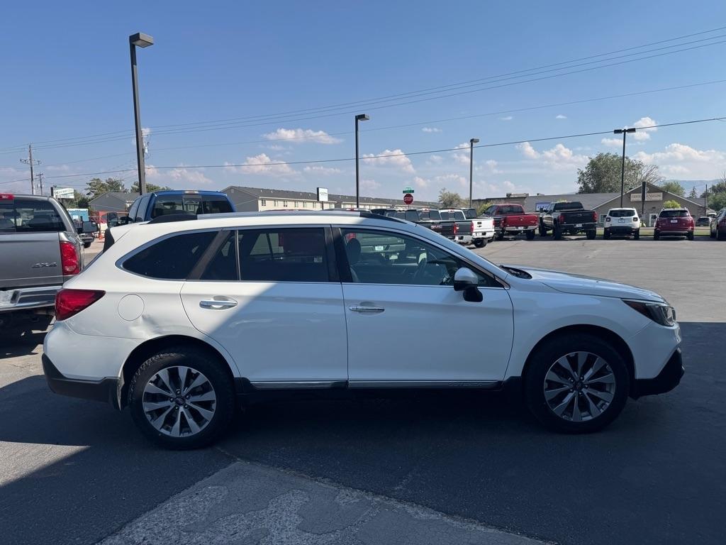 Subaru Outback  2018