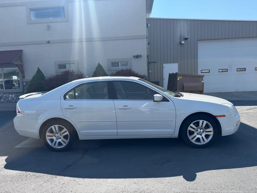 Ford Fusion  2008
