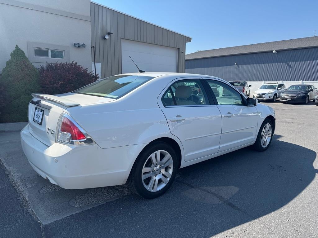 Ford Fusion  2008