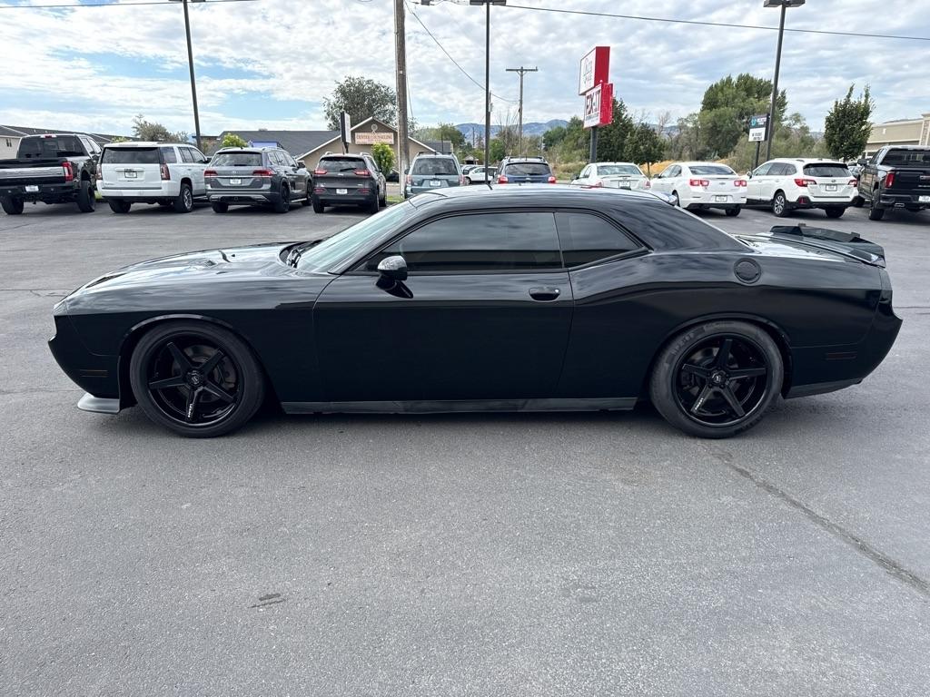 Dodge Challenger  2012