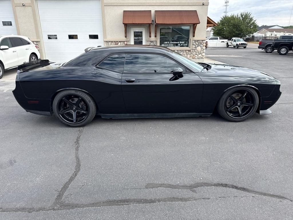 Dodge Challenger  2012