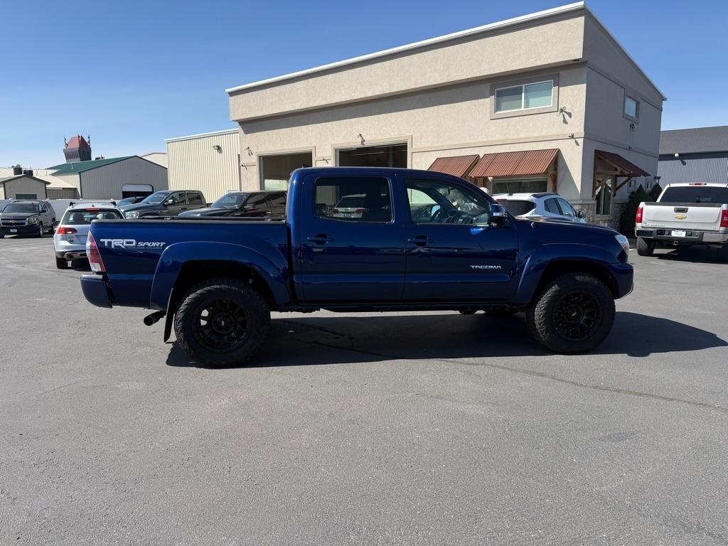 Toyota Tacoma  2015