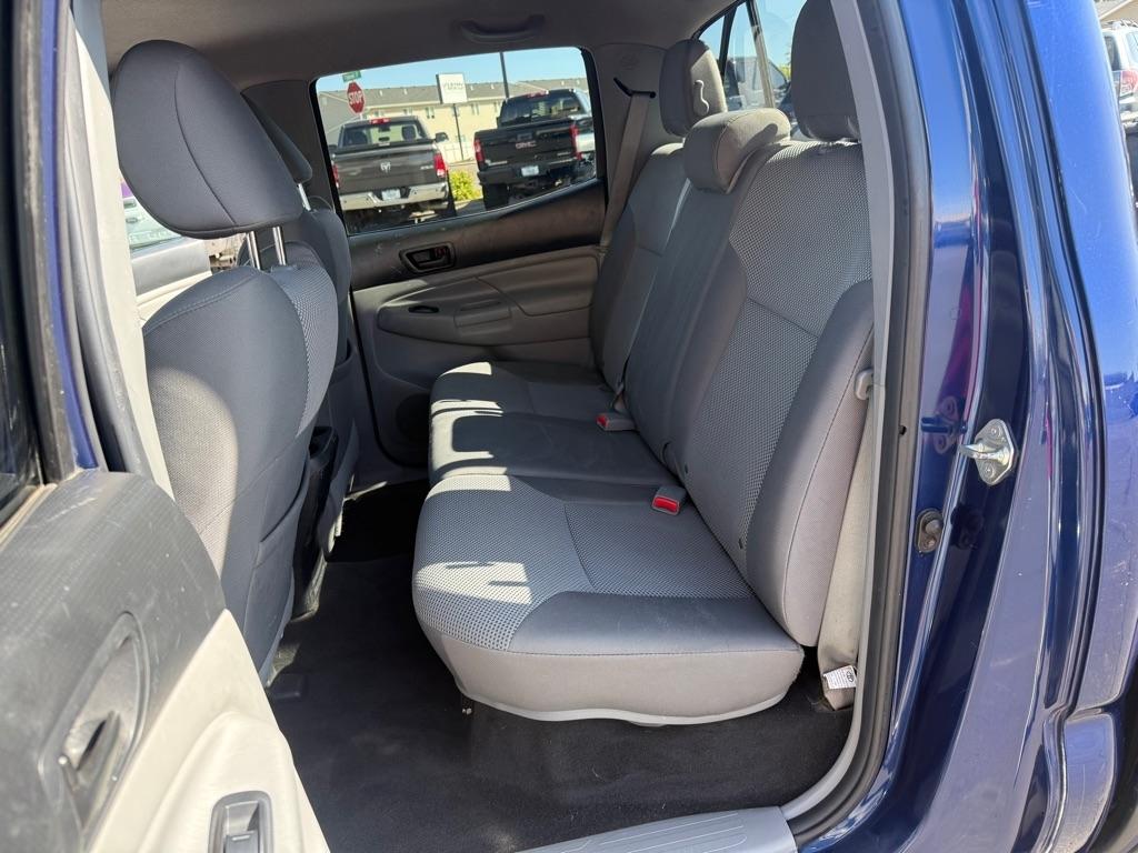 Toyota Tacoma  2015