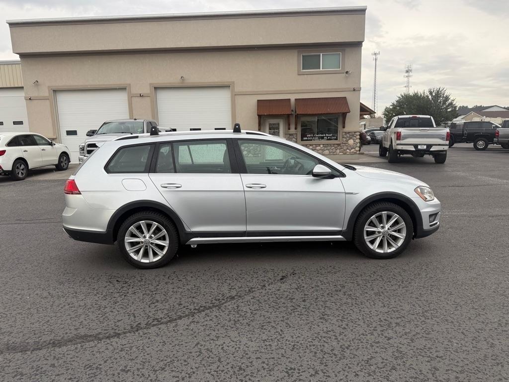 Volkswagen Golf Alltrack  2017