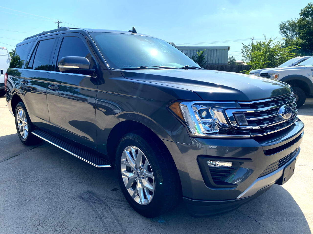 2021 Ford Expedition XLT photo 6