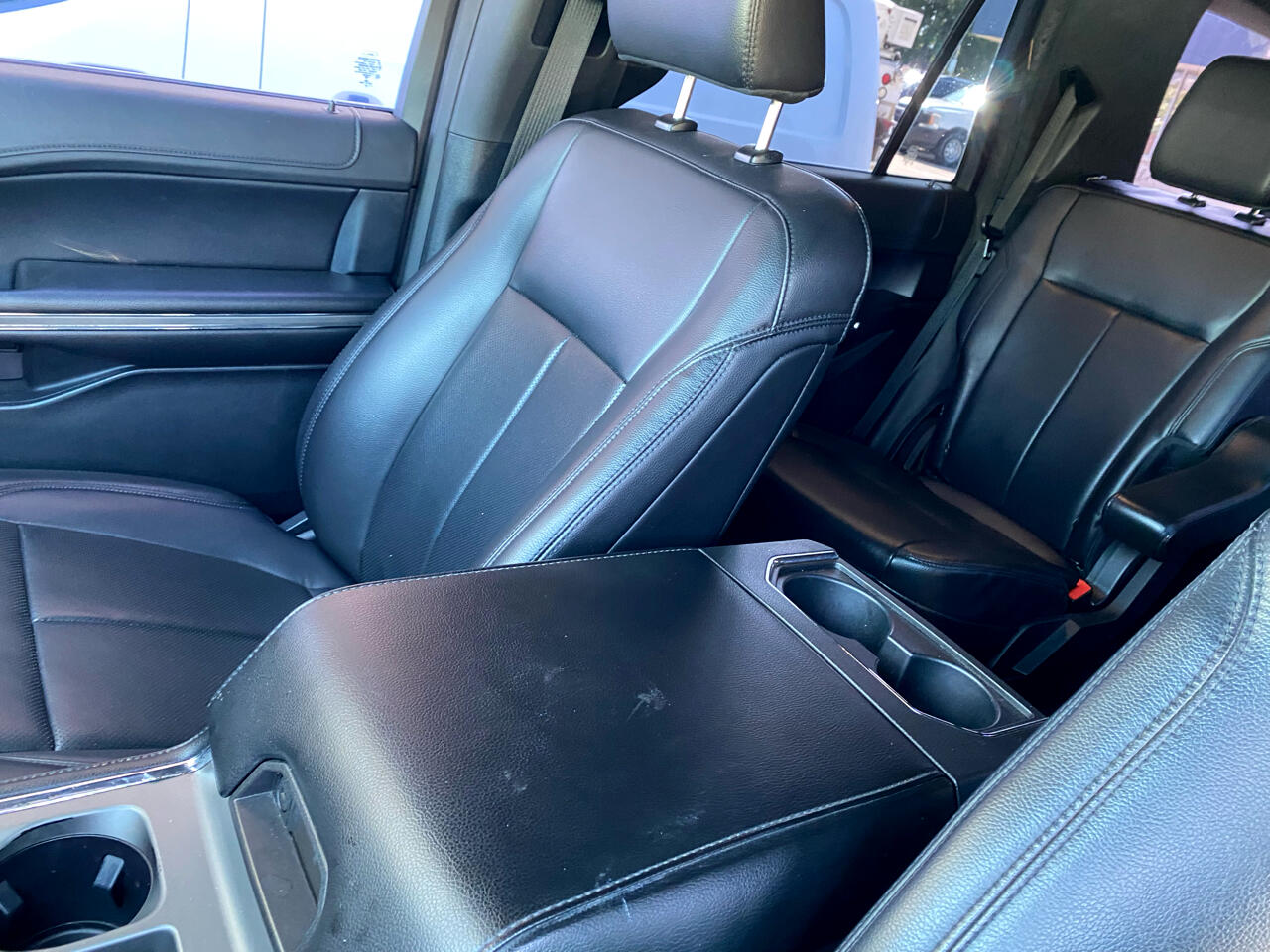 2021 Ford Expedition XLT photo 26
