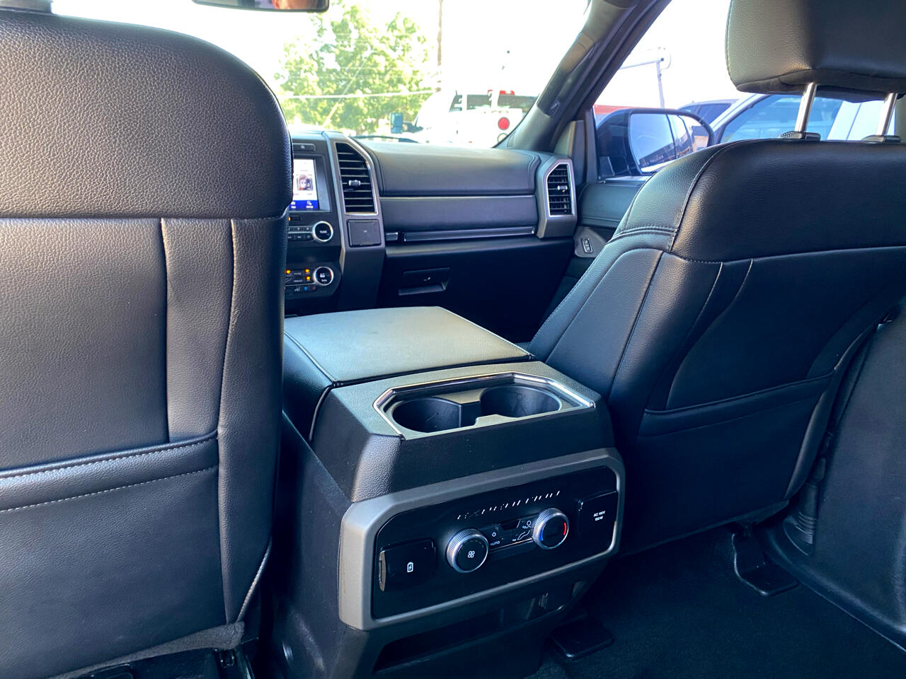 2021 Ford Expedition XLT photo 33