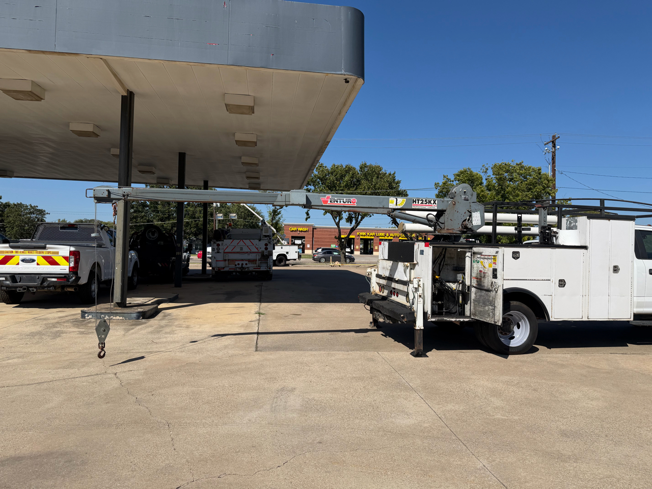 Ford F-550 Regular Cab DRW 2WD 2017 Ford F-550 Regular Cab DRW 2WD 2017