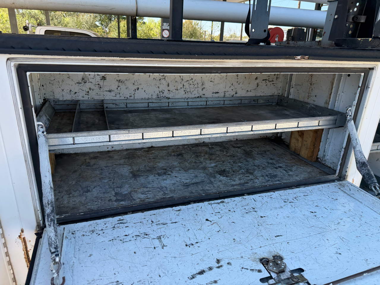 Ford F-550 Regular Cab DRW 2WD 2017 Ford F-550 Regular Cab DRW 2WD 2017