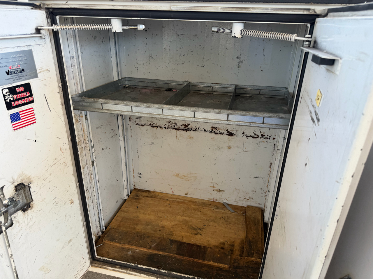 Ford F-550 Regular Cab DRW 2WD 2017 Ford F-550 Regular Cab DRW 2WD 2017