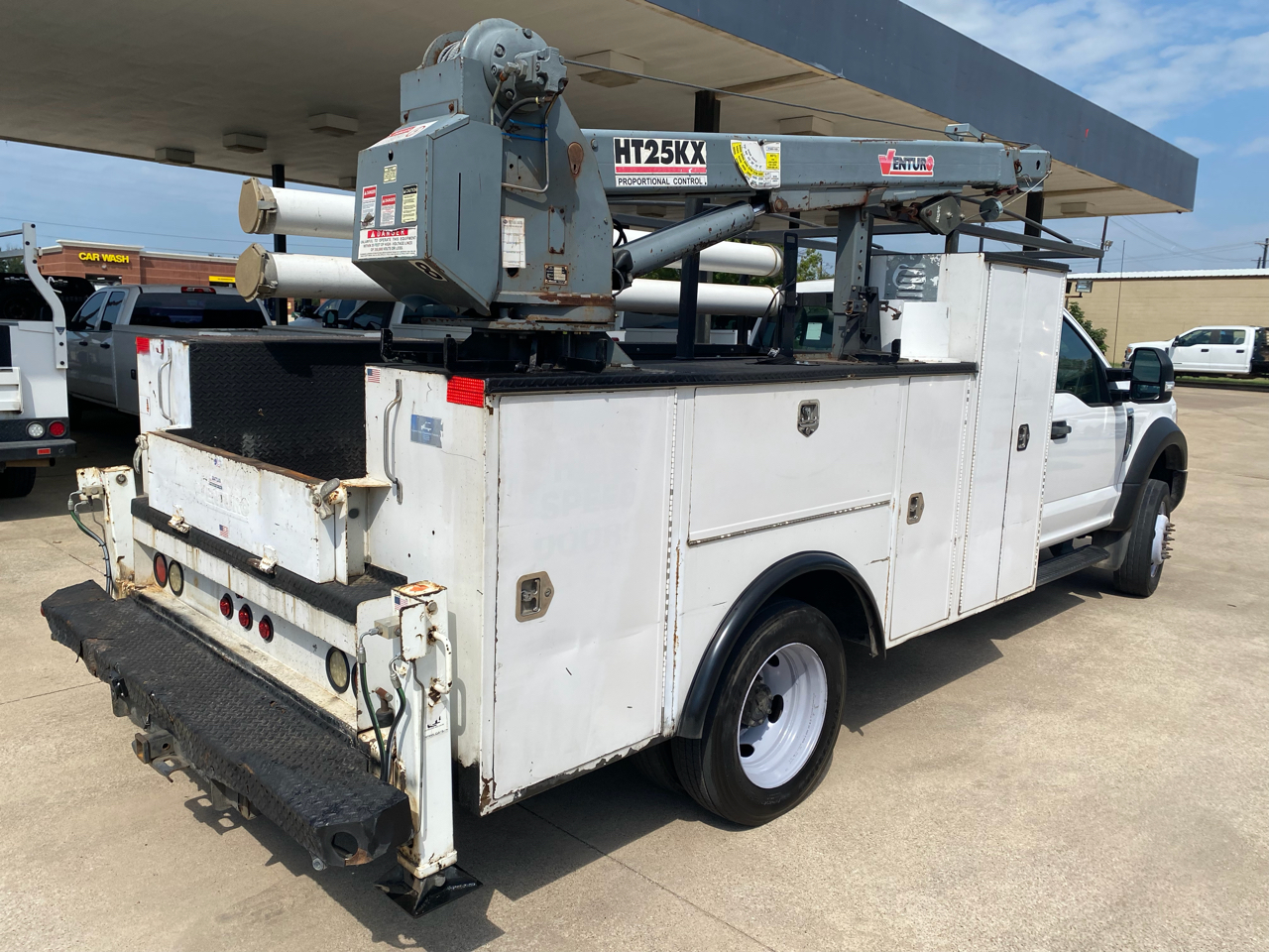 Ford F-550 Regular Cab DRW 2WD 2017