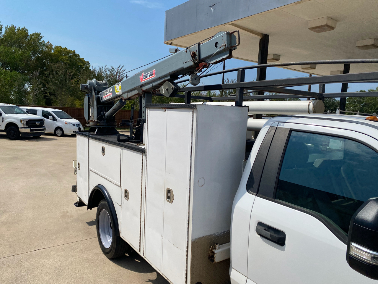 Ford F-550 Regular Cab DRW 2WD 2017