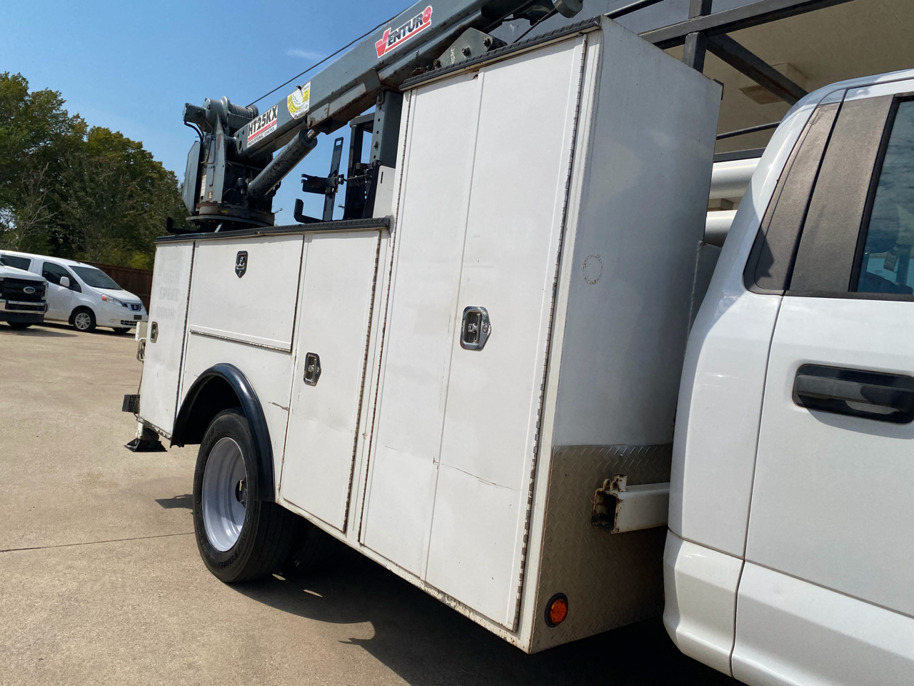 Ford F-550 Regular Cab DRW 2WD 2017