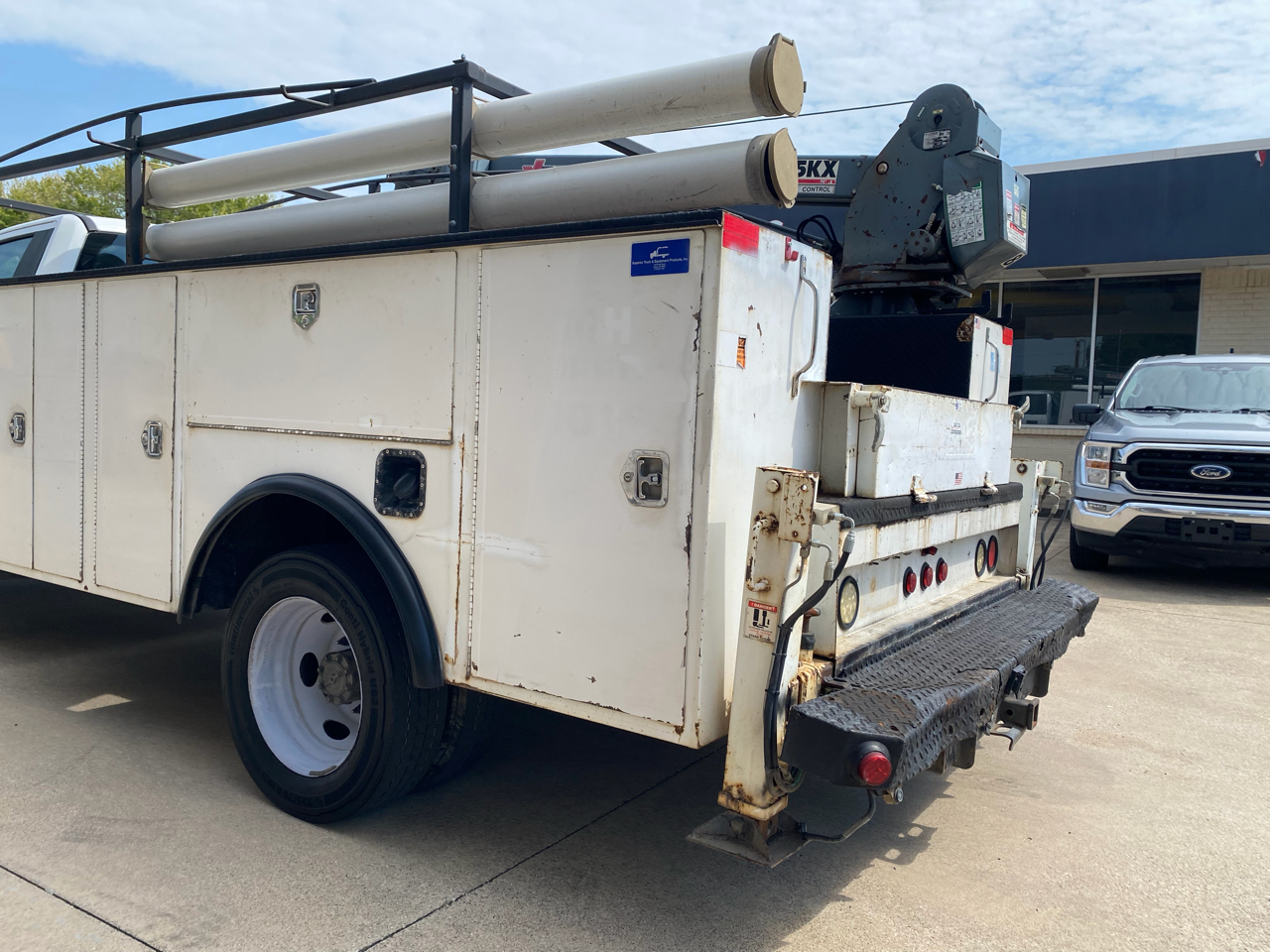 Ford F-550 Regular Cab DRW 2WD 2017