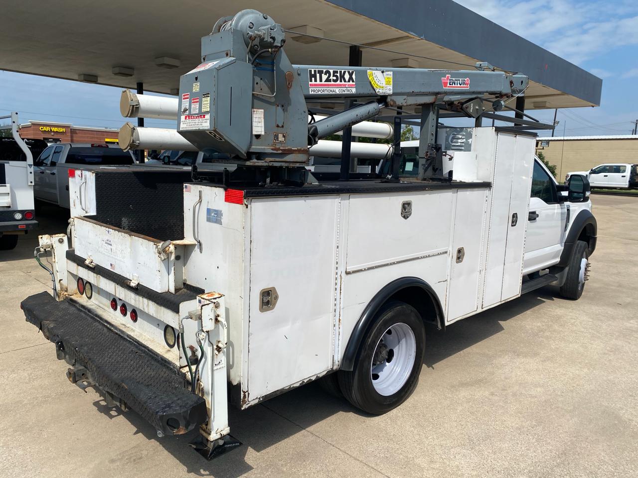 Ford F-550 Regular Cab DRW 2WD 2017