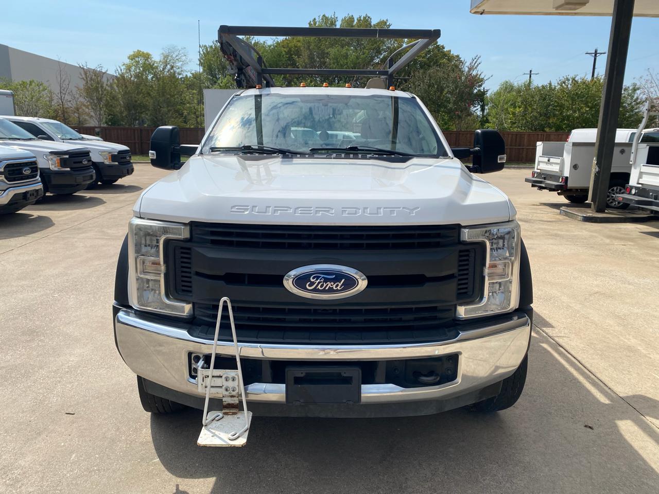 Ford F-550 Regular Cab DRW 2WD 2017