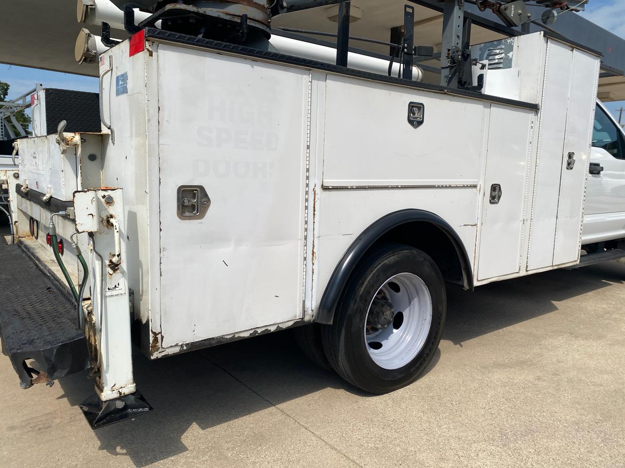 Ford F-550 Regular Cab DRW 2WD 2017