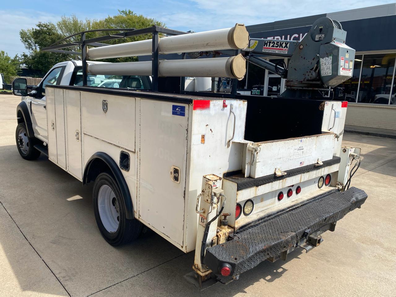 Ford F-550 Regular Cab DRW 2WD 2017