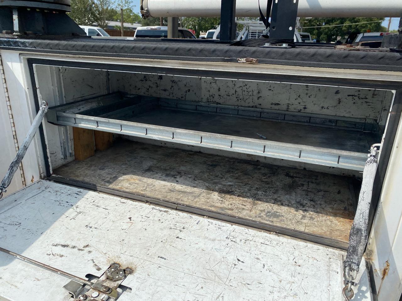 Ford F-550 Regular Cab DRW 2WD 2017