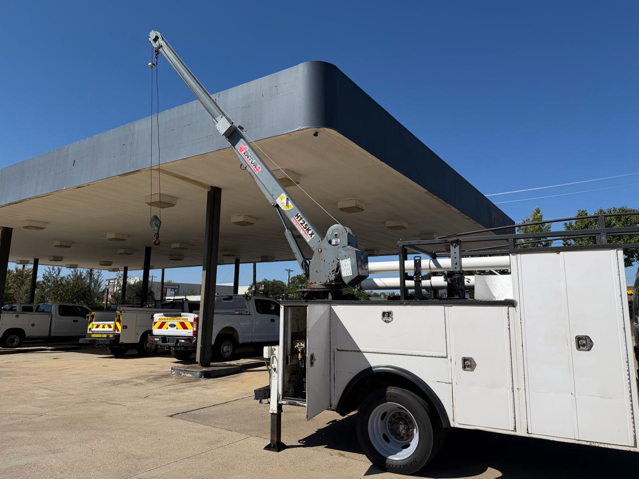 Ford F-550 Regular Cab DRW 2WD 2017