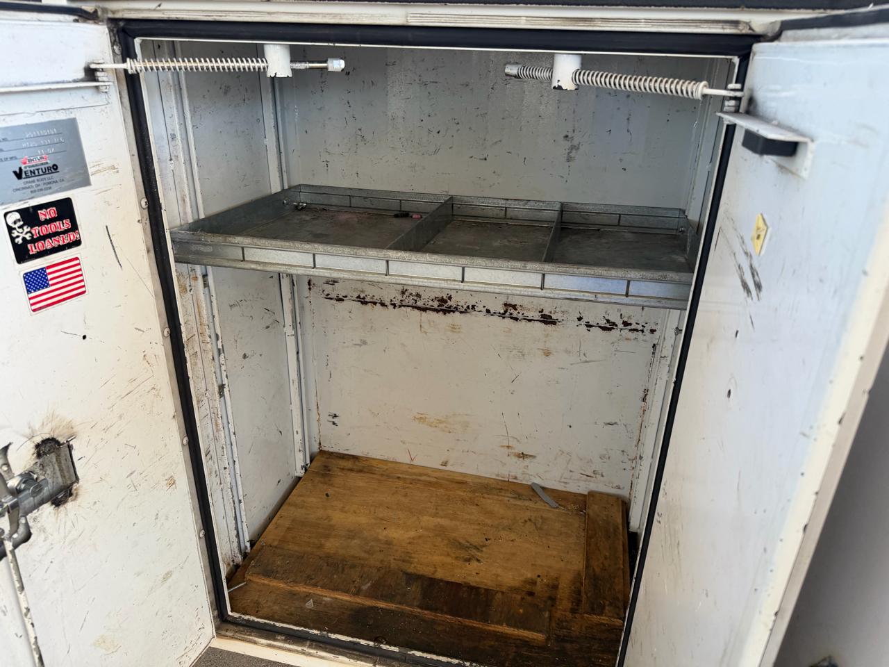 Ford F-550 Regular Cab DRW 2WD 2017