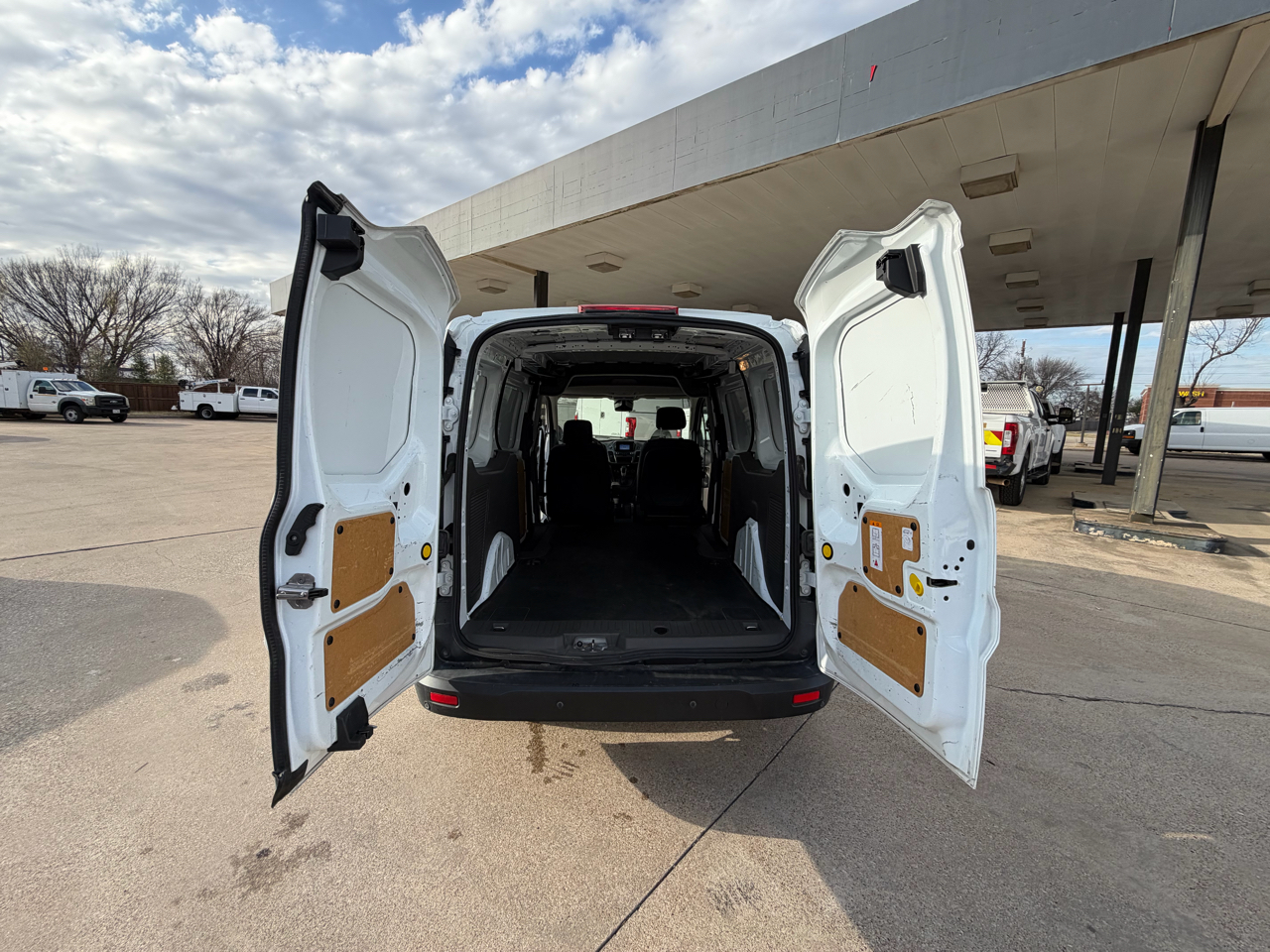 Ford Transit Connect Cargo Van XL LWB 2020