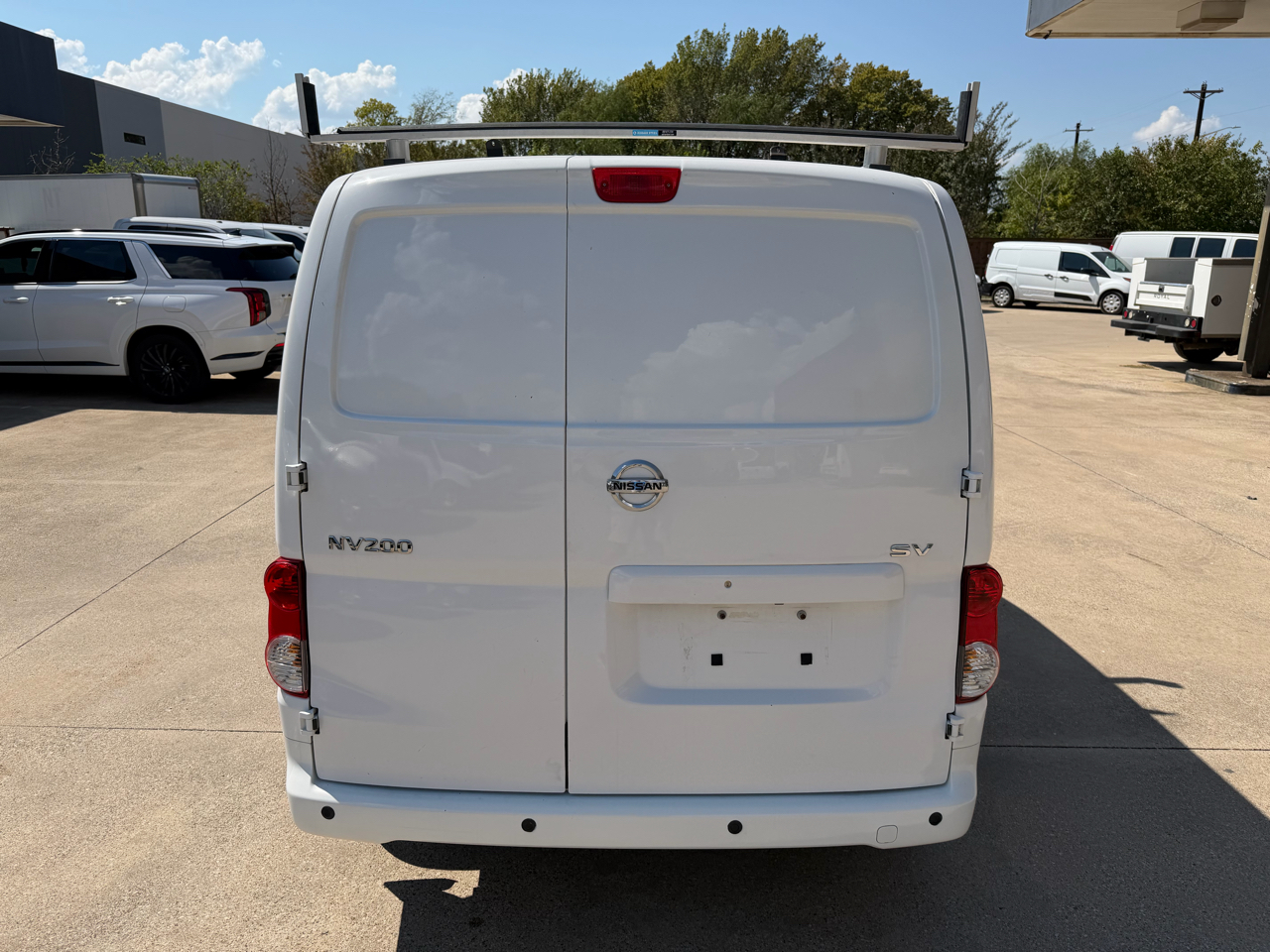 2021 Nissan NV200 SV photo 4