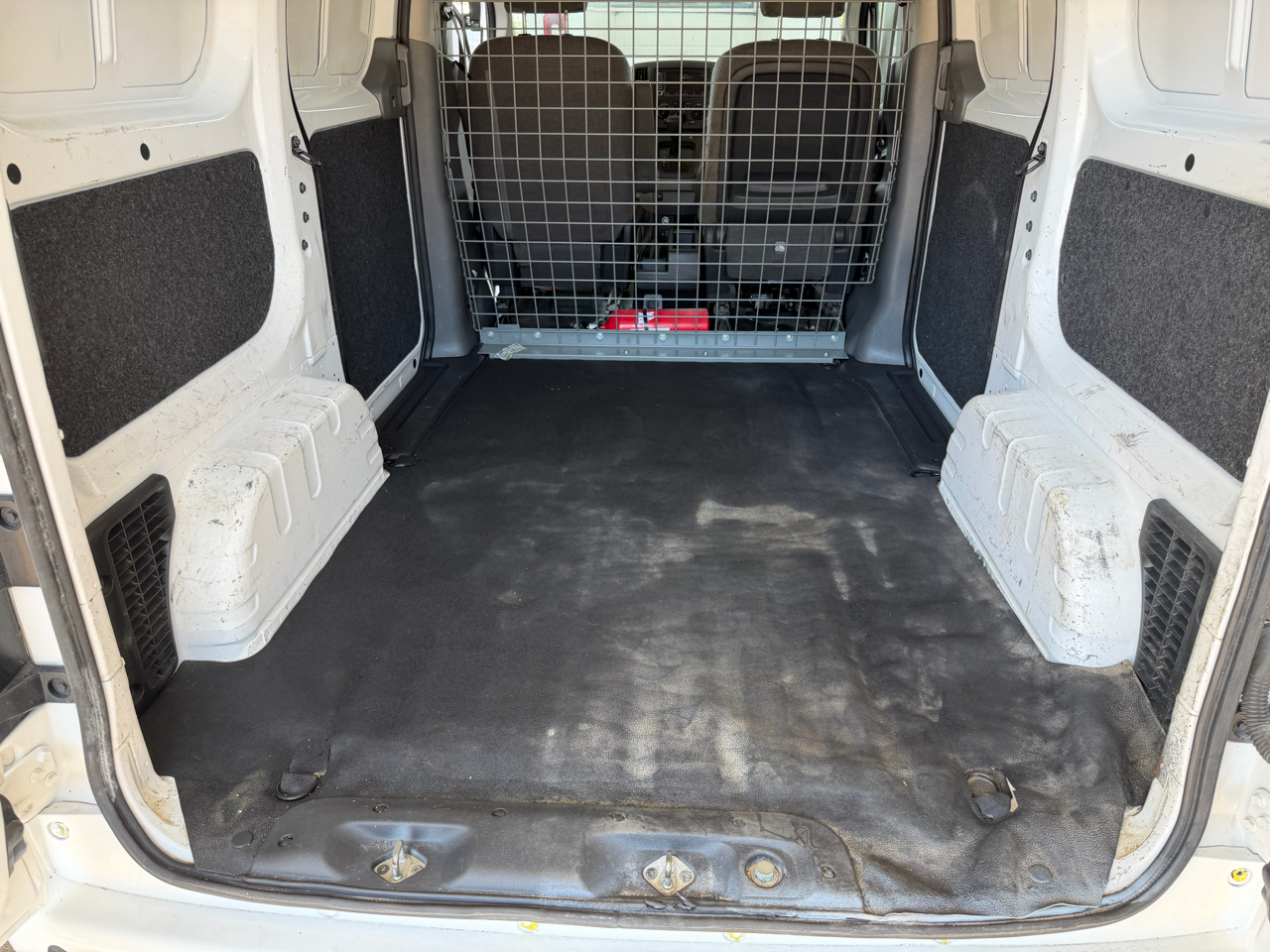 2021 Nissan NV200 SV photo 10