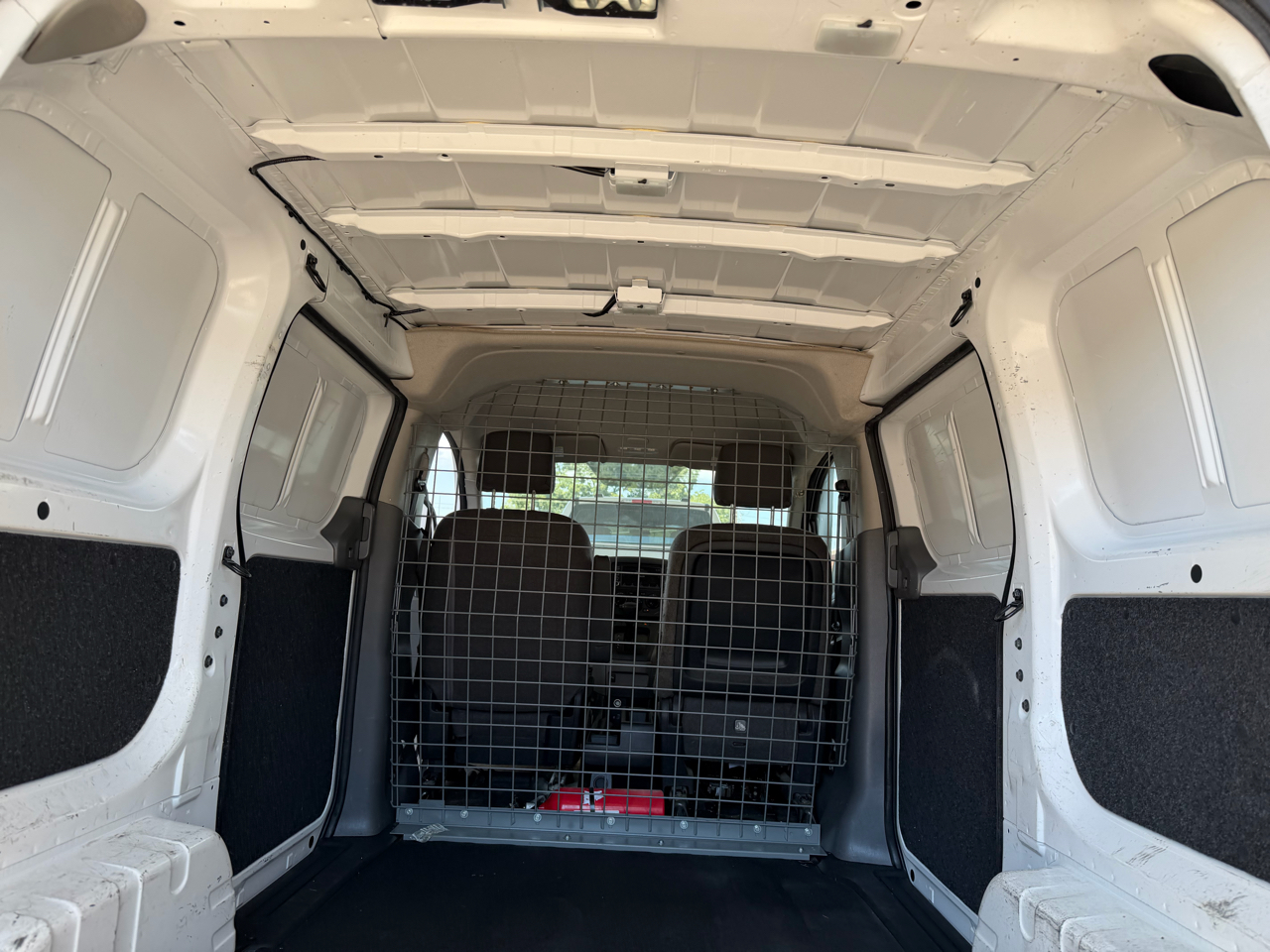 2021 Nissan NV200 SV photo 13