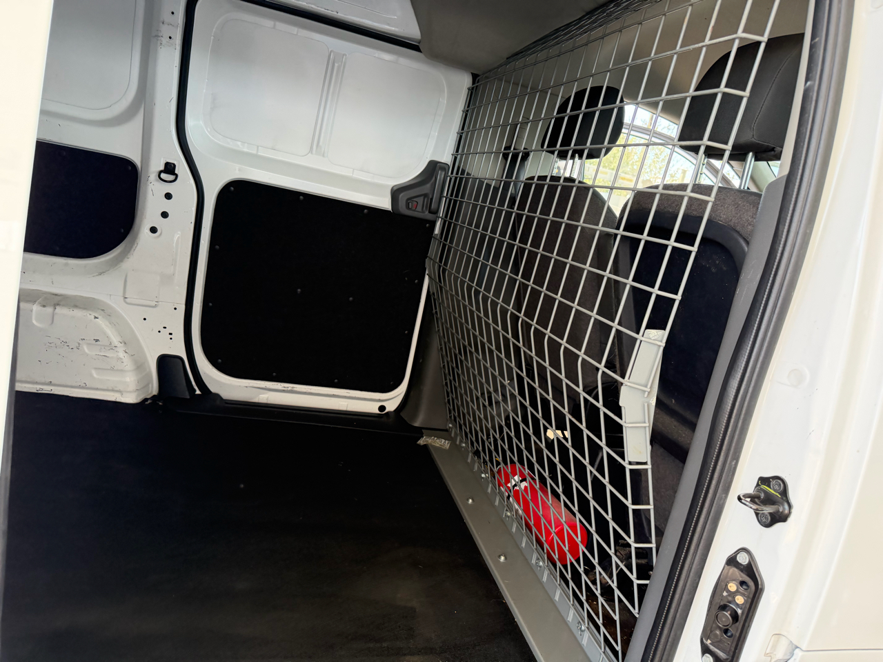 2021 Nissan NV200 SV photo 15
