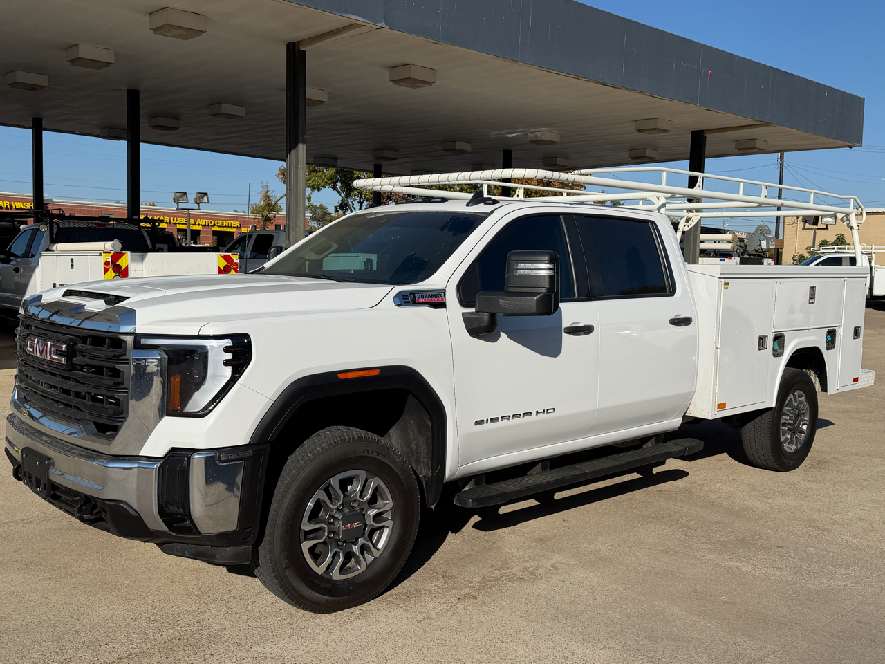2024 GMC Sierra 3500HD Pro Crew Cab 4WD LB