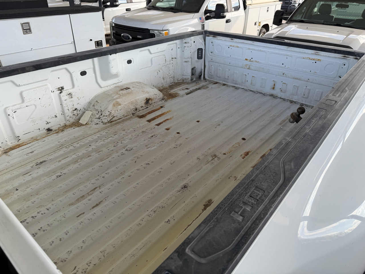 GMC Sierra 3500HD Pro Double Cab 4WD 2022