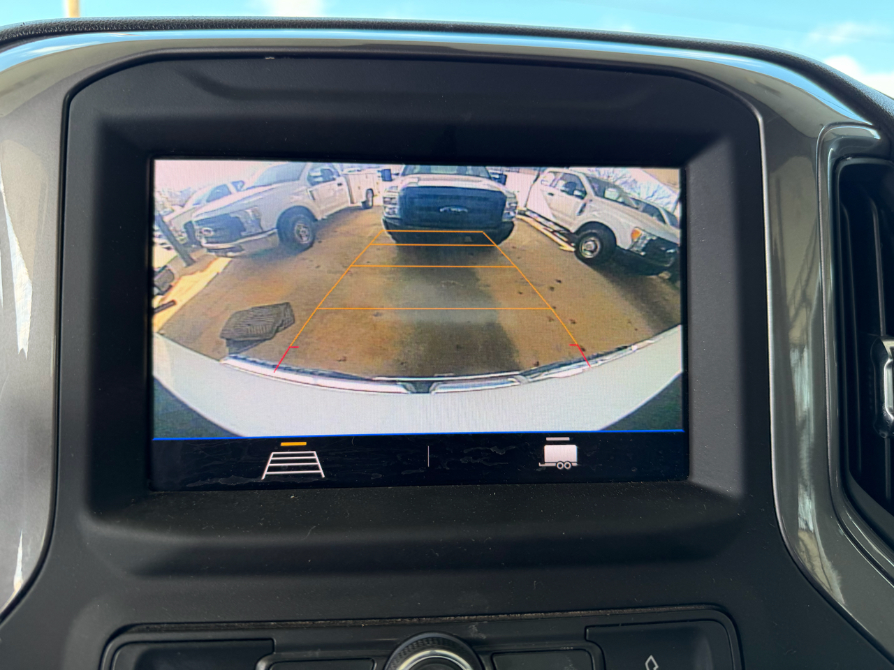 GMC Sierra 3500HD Pro Double Cab 4WD 2022