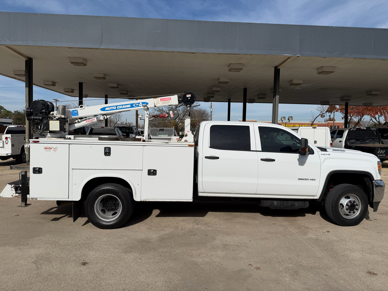 GMC Sierra 3500HD Base Crew Cab 4WD 2019