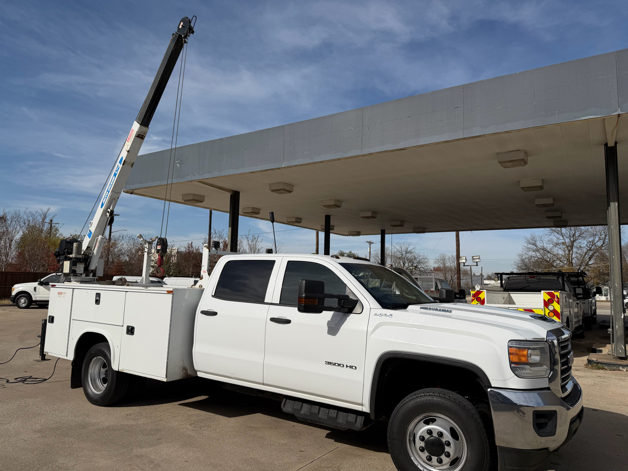 GMC Sierra 3500HD Base Crew Cab 4WD 2019