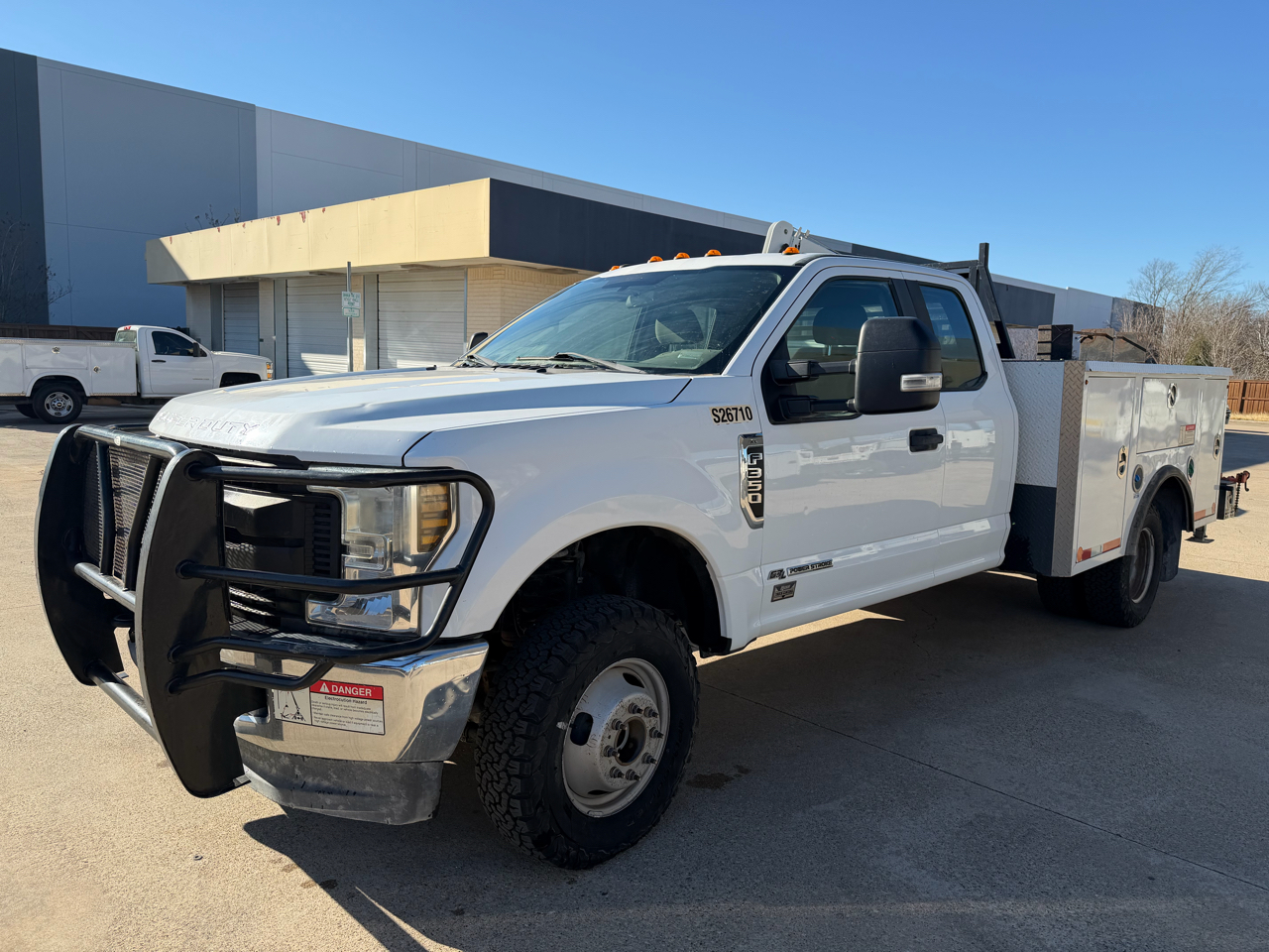 Ford F-350 SD XL SuperCab Long Bed DRW 4WD 2018