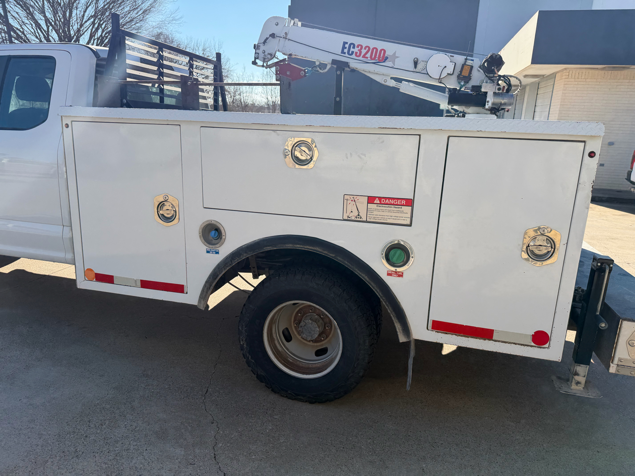 Ford F-350 SD XL SuperCab Long Bed DRW 4WD 2018